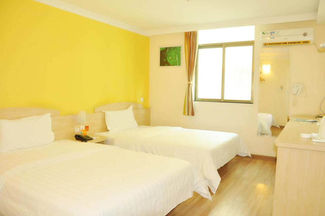 7Days Inn Zhongshan People'S Hospital Holiday Square Eksteriør bilde